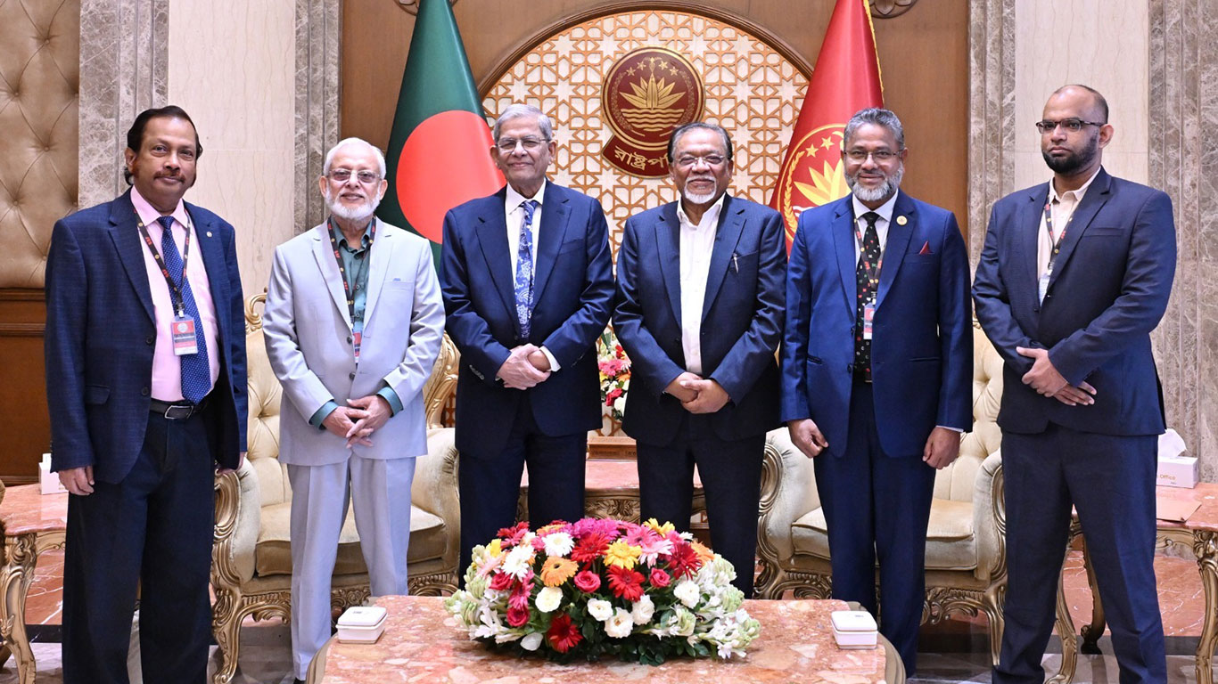 কর্মমুখী ও কারিগরি শিক্ষায় গুরুত্ব দিতে বিশ্ববিদ্যালয়গুলোর প্রতি রাষ্ট্রপতির আহ্বান