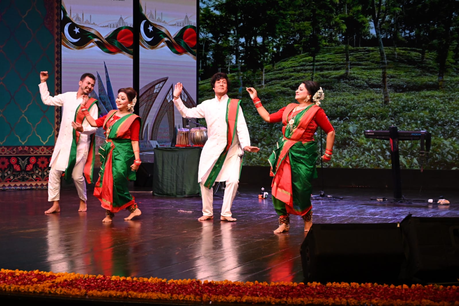 ছবি: ইসলামাবাদের বাংলাদেশ হাইকমিশনের সৌজন্যে