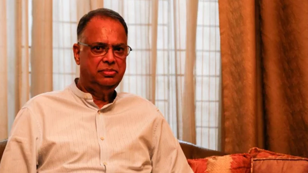 সিসিইউতে জ্বালানিমন্ত্রী ইকবাল হাসান মাহমুদ