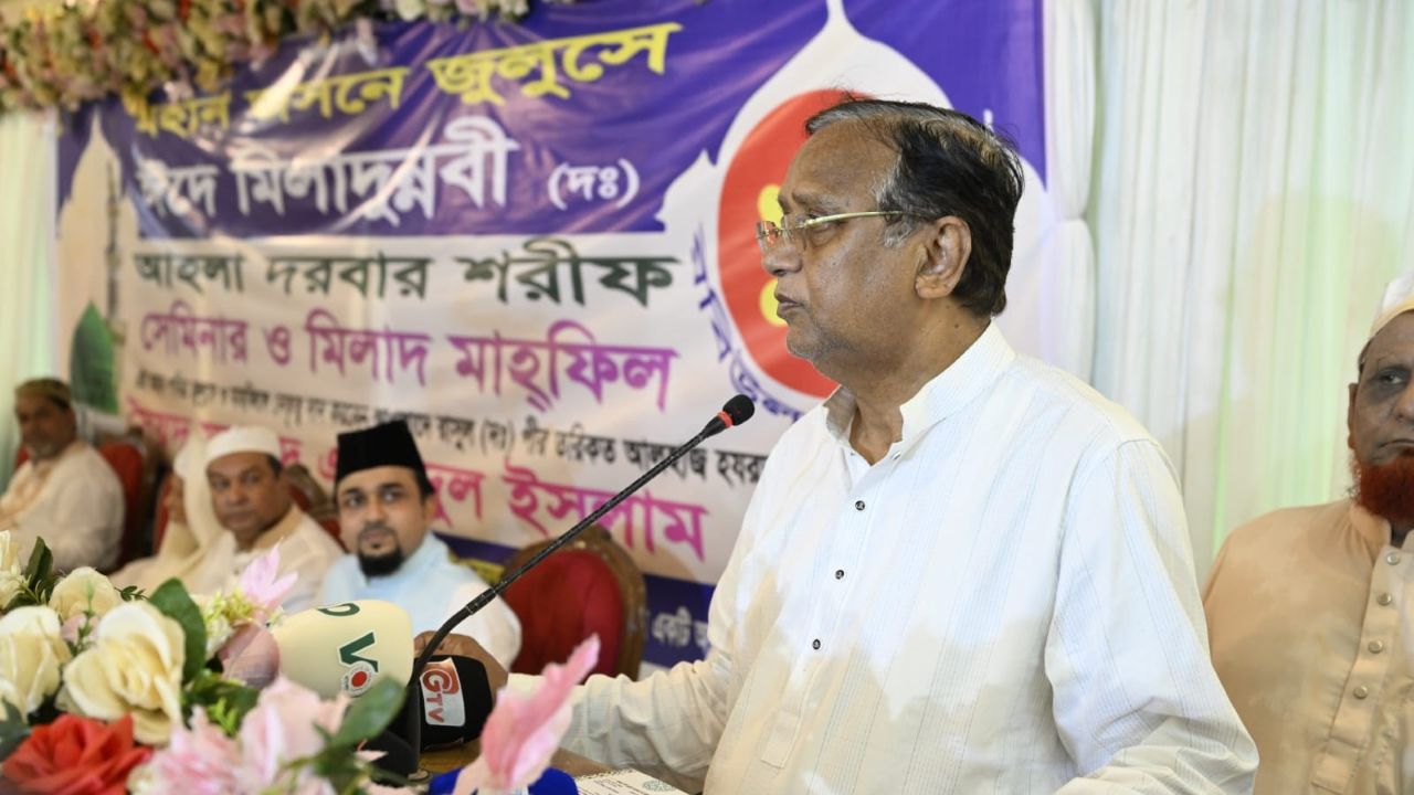 নবীজির আদর্শ অনুসরণ ছাড়া বিশ্ব পরিস্থিতির পরিবর্তন সম্ভব নয়: ডিএসসিসি প্রশাসক