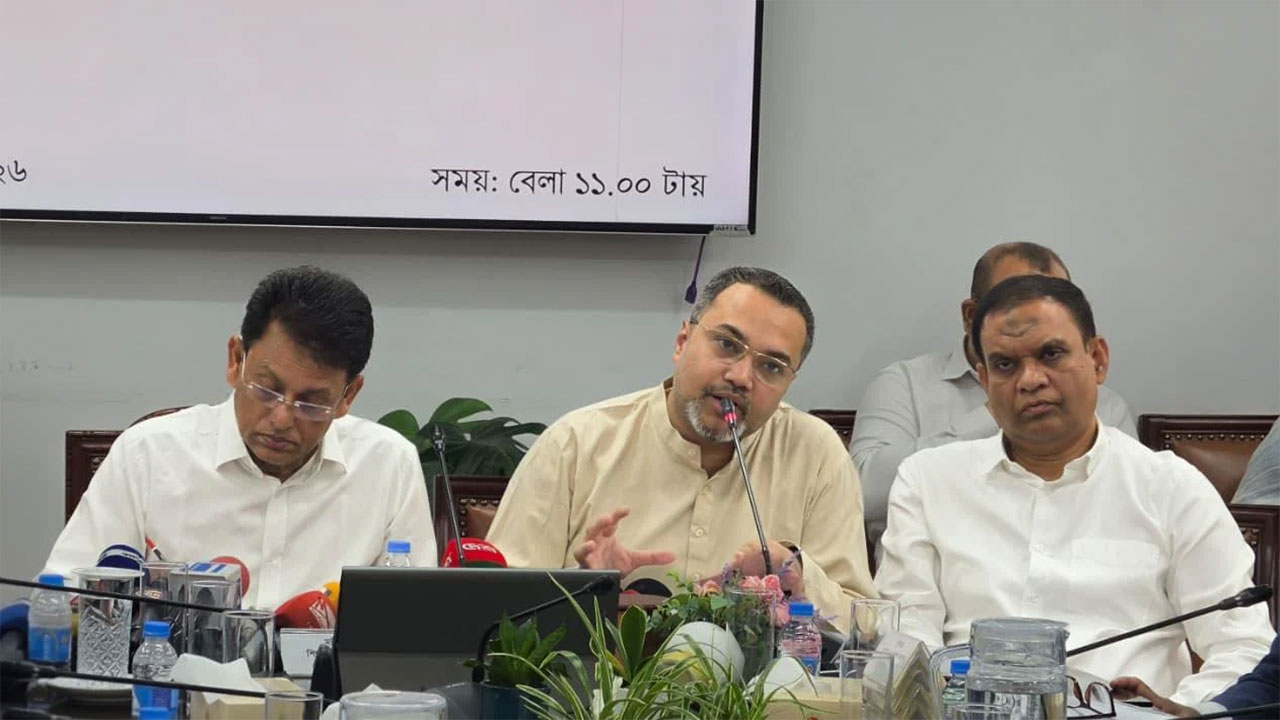 গুণী শিক্ষক সম্মাননার পরিধি বাড়ানো হচ্ছে: মাহ্দী আমিন