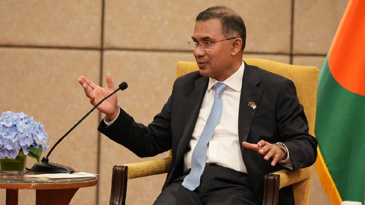 চীনের প্রধানমন্ত্রীর রাষ্ট্রীয় ভোজে অংশ নিয়েছেন তারেক রহমান