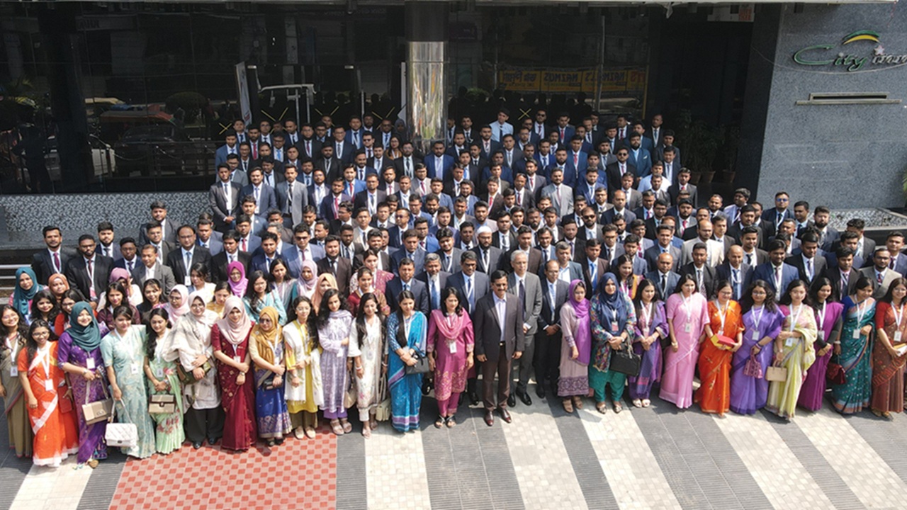 আইএফআইসি ব্যাংকের ‘উপশাখা বিজনেস কনফারেন্স ২০২৬–খুলনা অঞ্চল’ অনুষ্ঠিত
