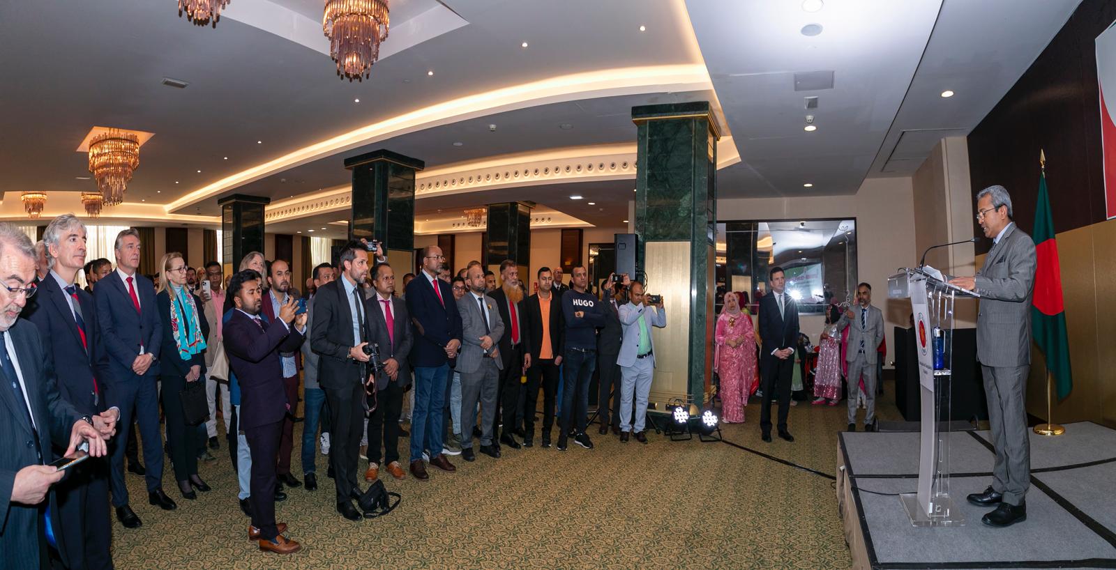 স্পেনে মহান স্বাধীনতা ও জাতীয় দিবস উদ্যাপন