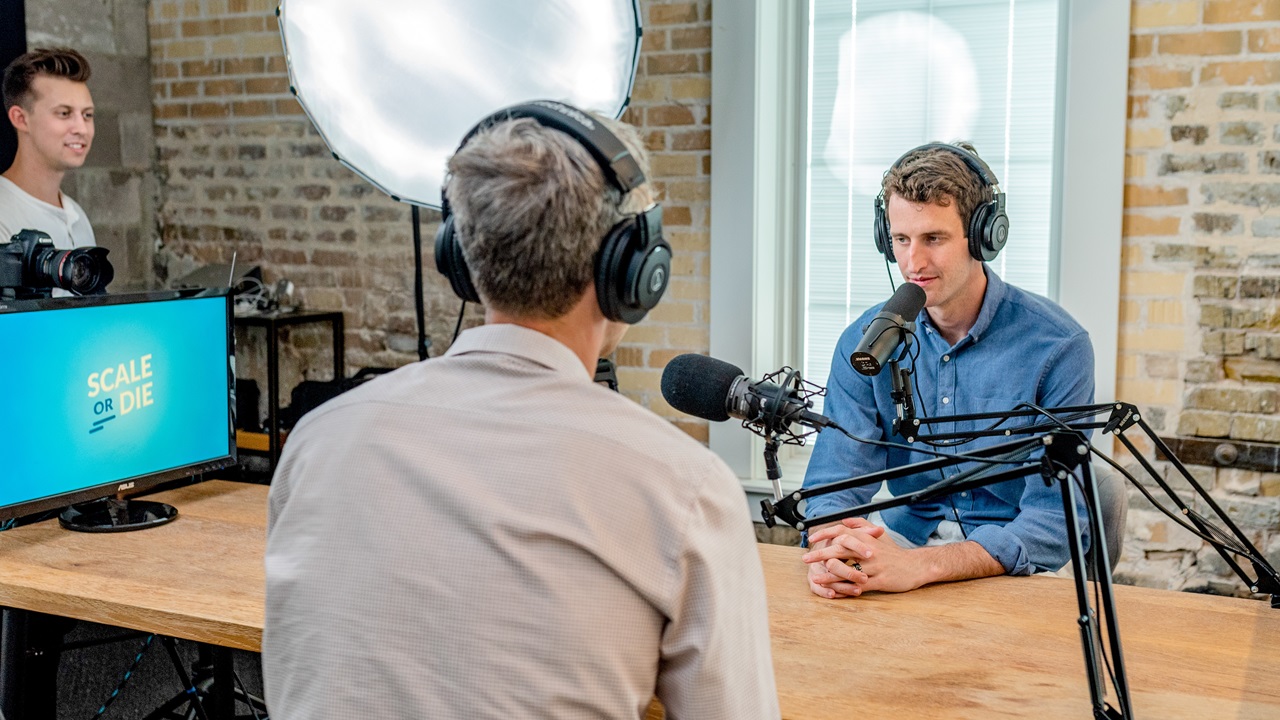 ‘ভডকাস্ট’ আসলে কী?