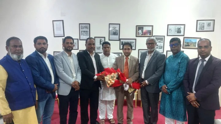 কাতারে বাংলাদেশের রাষ্ট্রদূতের সঙ্গে জালালাবাদ অ্যাসোসিয়েশনের নেতাদের সৌজন্য সাক্ষাৎ
