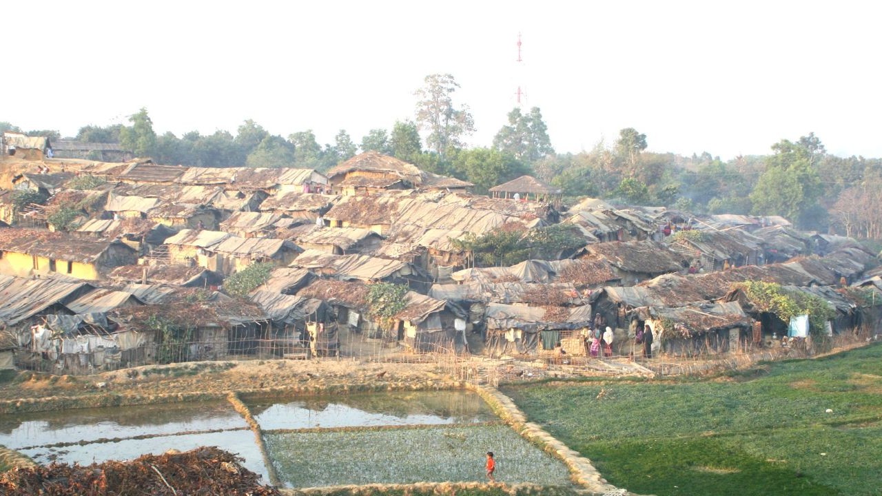 বিশ্বজুড়ে আবাসন সংকট কেন বাড়ছে?