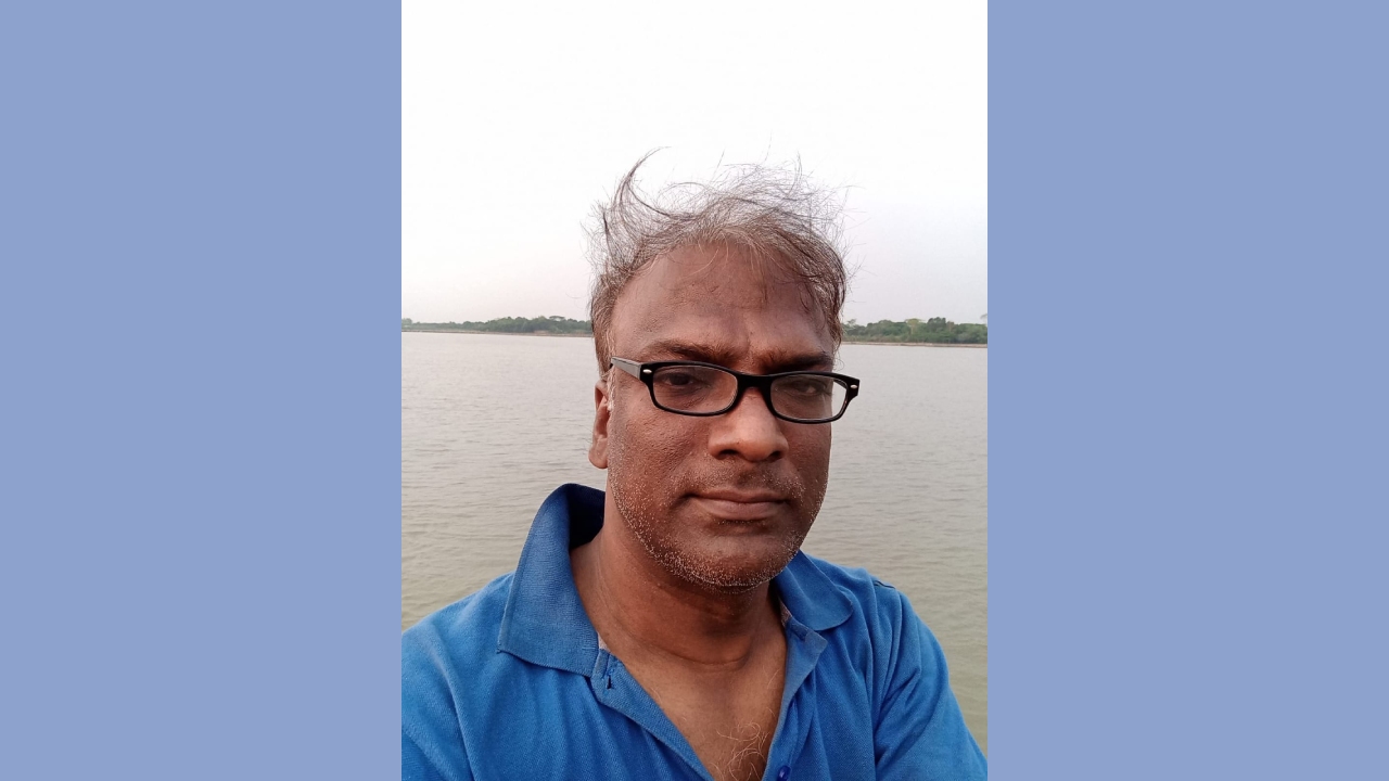 শিক্ষার্থীদের স্বার্থে কাজে ফেরার ঘোষণা রাবি শিক্ষকের