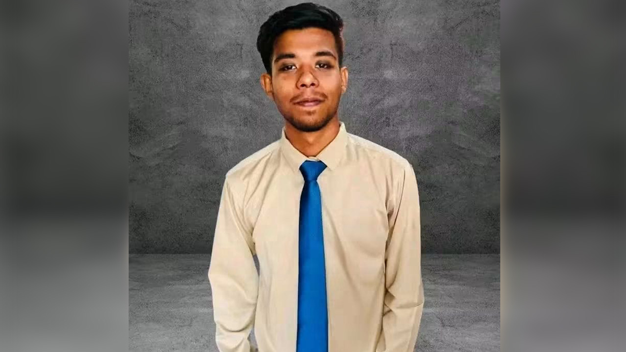 বরিশাল বিশ্ববিদ্যালয়ের এক শিক্ষার্থীর ঝুলন্ত মরদেহ উদ্ধার