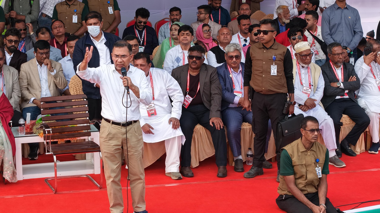 কৃষকের ১০ হাজার টাকা পর্যন্ত কৃষি ঋণ সুদসহ মওকুফ করা হবে : তারেক রহমান