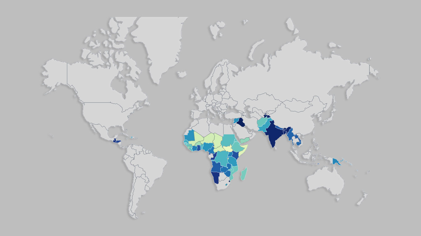 কাদের জন্য ‘বন্ধ হচ্ছে’ আমেরিকার দরজা