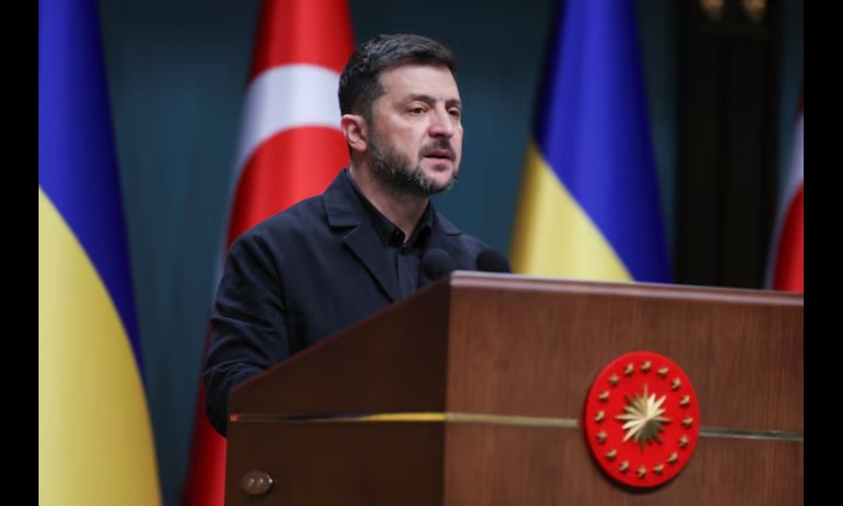 আমেরিকার সমর্থন হারাতে পারে ইউক্রেন: জেলেনস্কি