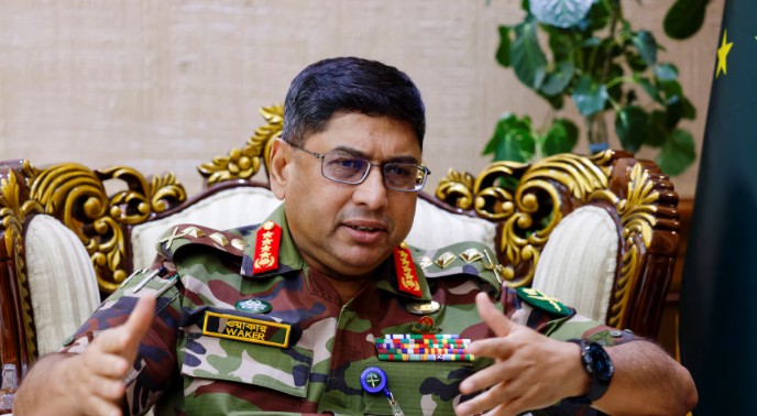 বাংলাদেশের সেনাপ্রধান জেনারেল ওয়াকার-উজ-জামান। ছবি: রয়টার্স