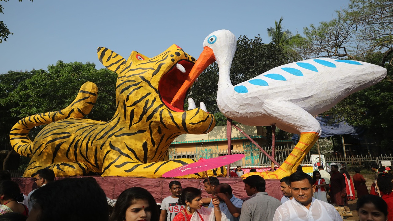 পয়লা বৈশাখ আমাদের জন্য জরুরি বটে