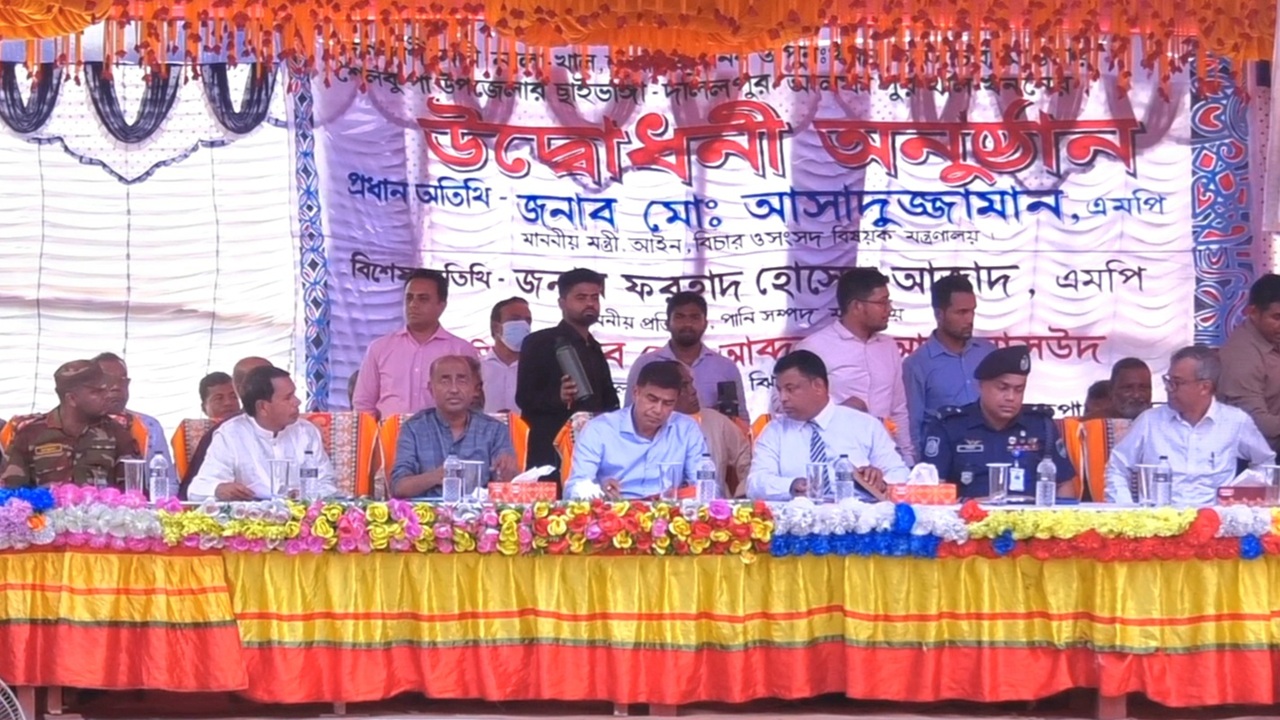 জুলাই সনদ বাস্তবায়নের সঙ্গে গণভোটের কোনো সম্পর্ক নেই: আইনমন্ত্রী