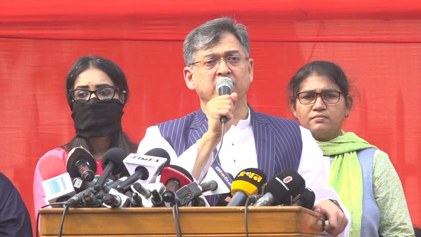 নারীদের কর্মঘণ্টা কমানোর বক্তব্য খারাপ উদ্দেশে: সালাহউদ্দিন আহমদ