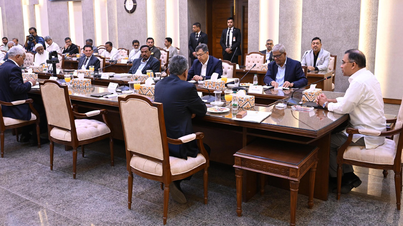 স্বজনপ্রীতির ঊর্ধ্বে থেকে মন্ত্রীদের কাজ করার নির্দেশনা প্রধানমন্ত্রীর