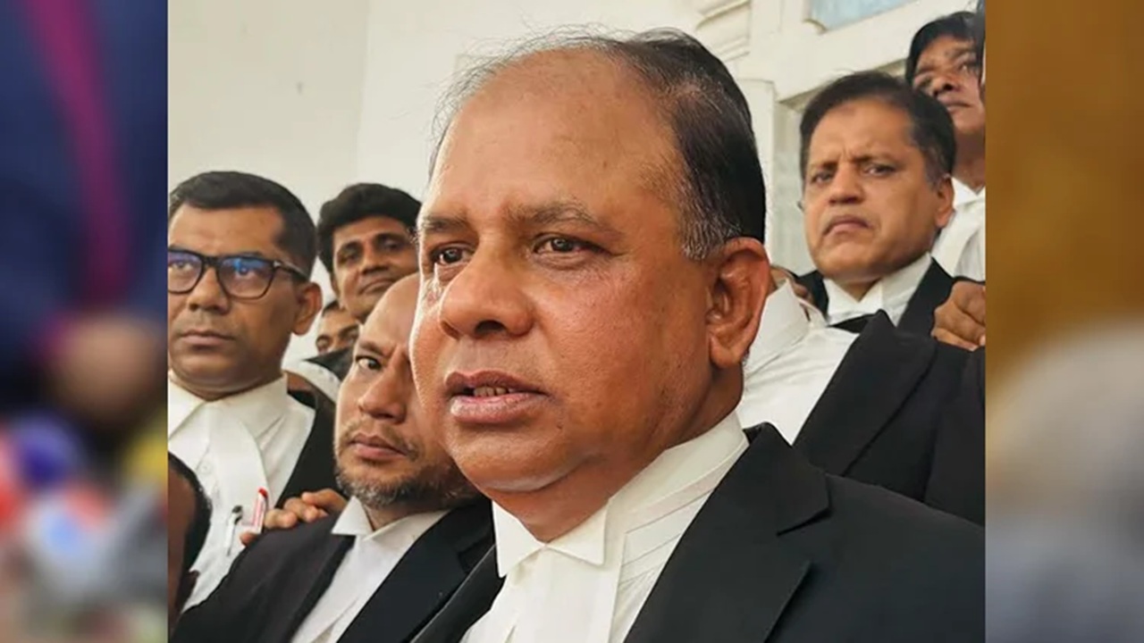 ‘লোভ লালসার উর্ধ্বে উঠে কাজ করতে হবে, না হয় চলে যান’