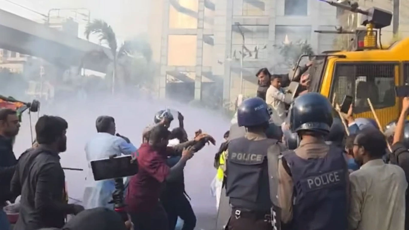 ইনকিলাব মঞ্চের কর্মসূচি: দুই প্রার্থী কি আচরণবিধি ভঙ্গ করলেন?