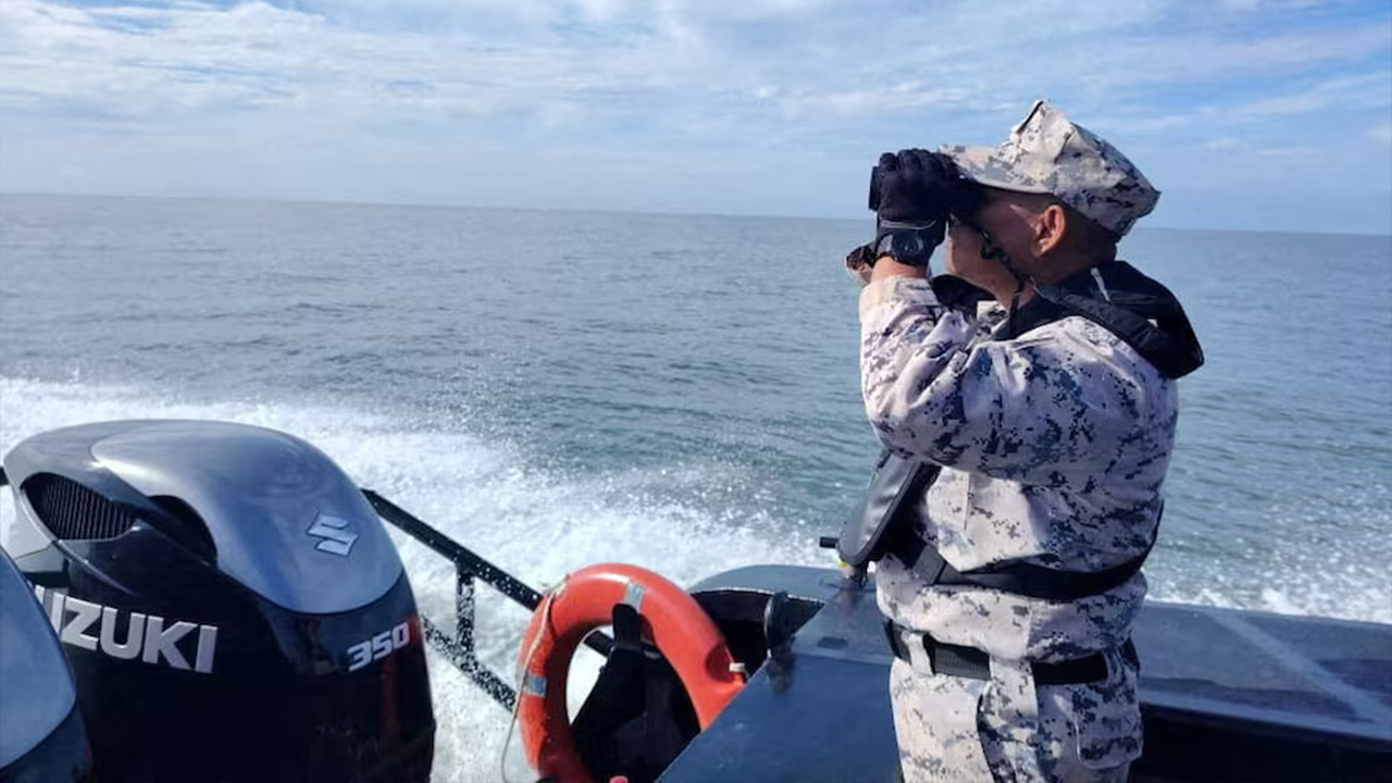 মালয়েশিয়া সীমান্তে অভিবাসীদের নিয়ে ডুবল নৌকা, রয়েছে বাংলাদেশিও