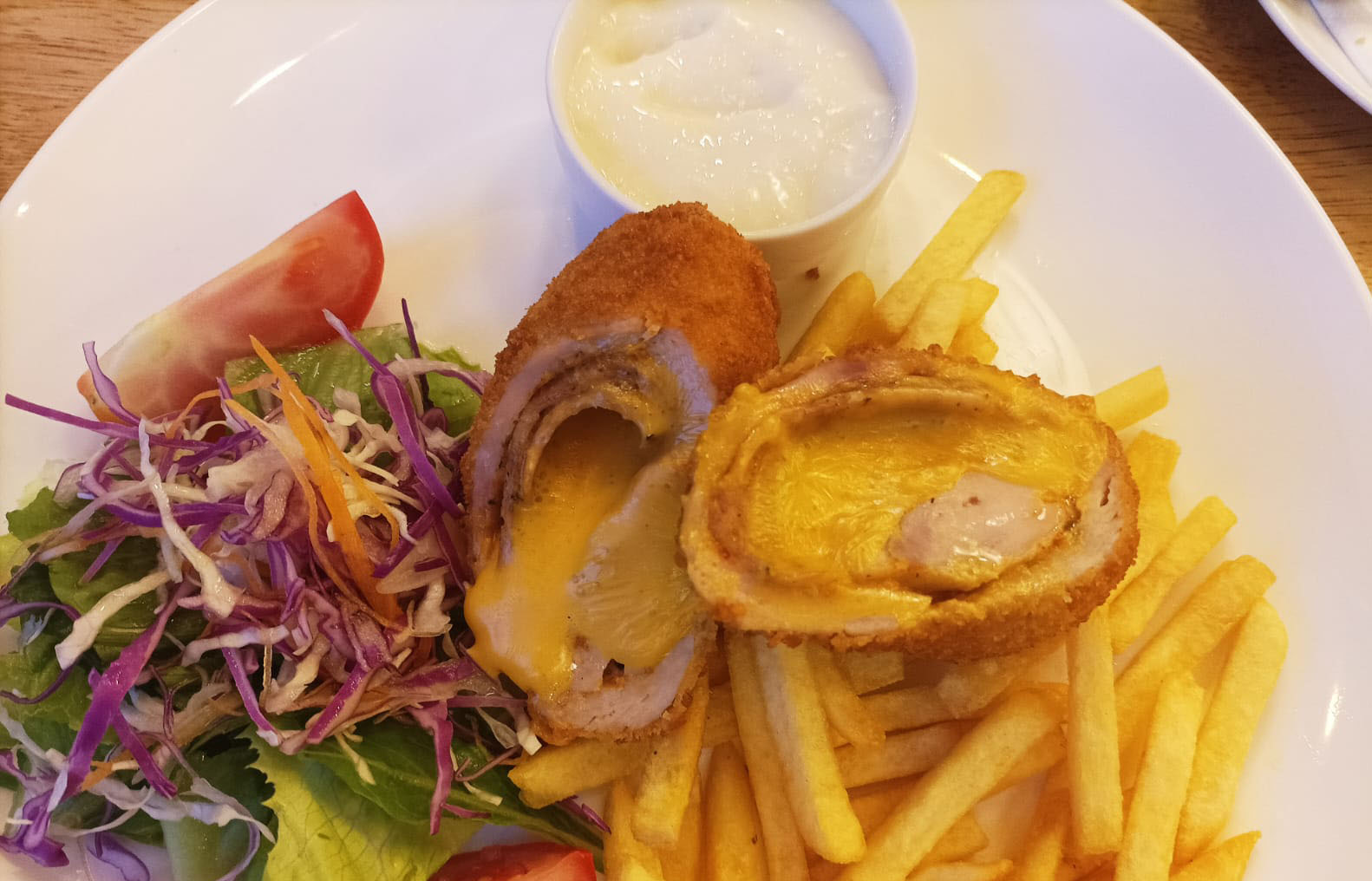 ফরাসি স্যারদের ফিতা যেভাবে চিকেন কডোন ব্লু