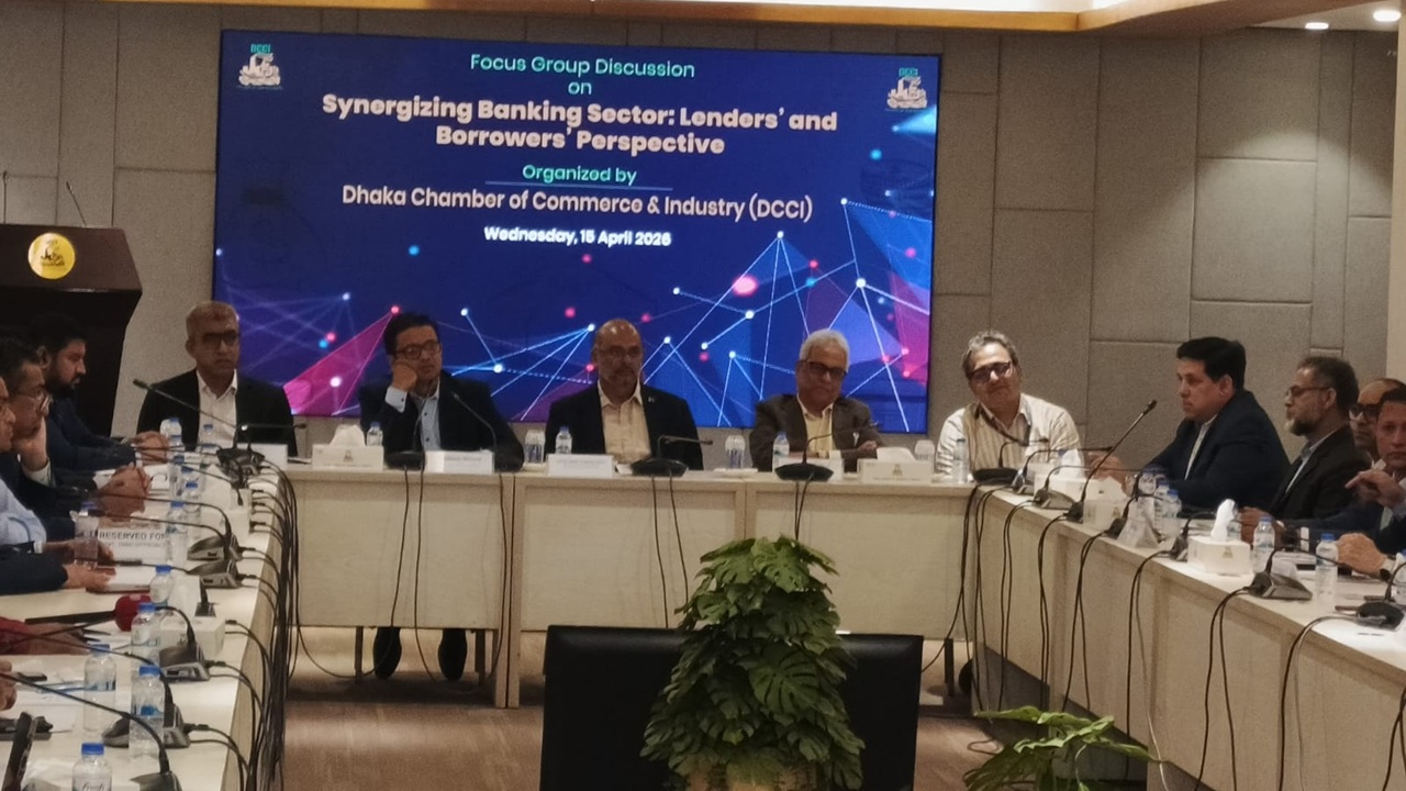 ক্রেডিট প্যারালাইসিসে শিল্পখাত থমকে গেছে, দাবি ব্যবসায়ীদের