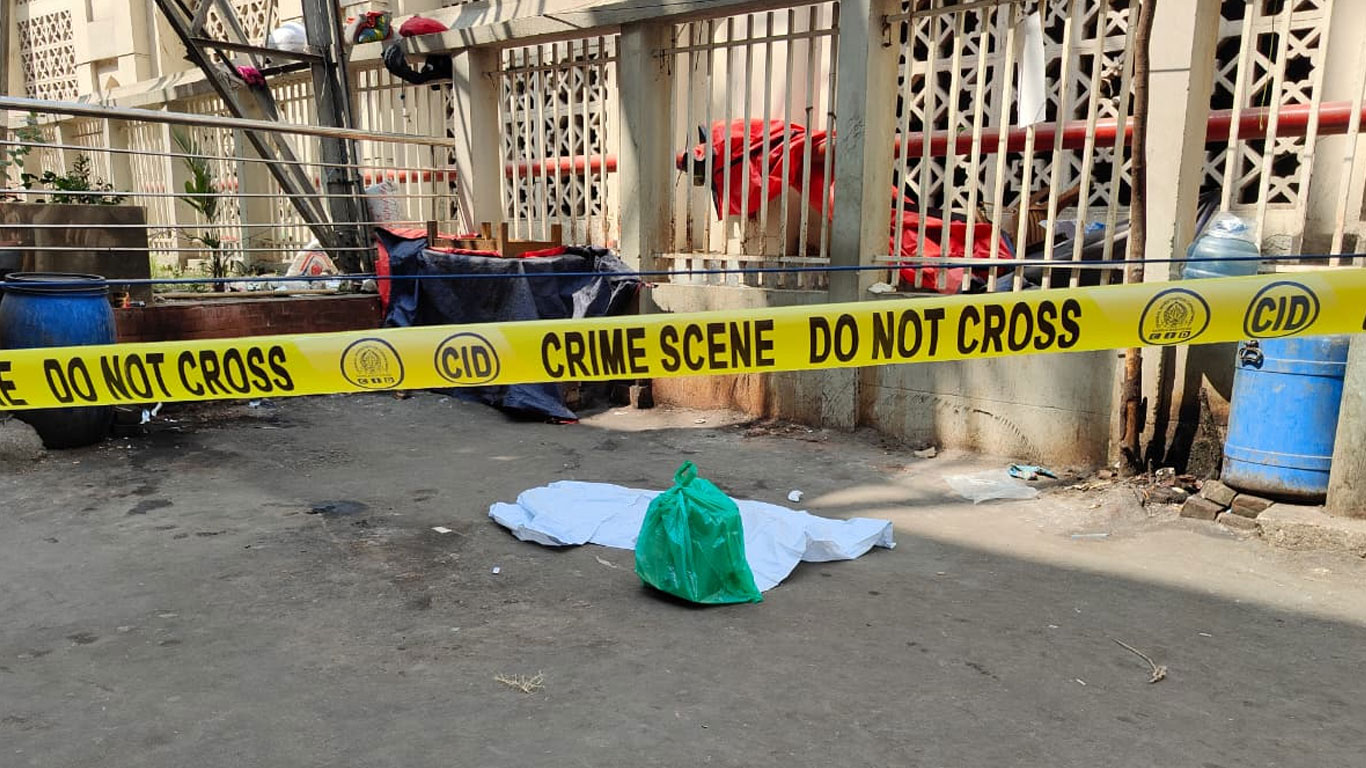 গুলিস্তানে পড়ে ছিল দুটি খণ্ডিত হাত, স্কাউট ভবনের পাশে পা