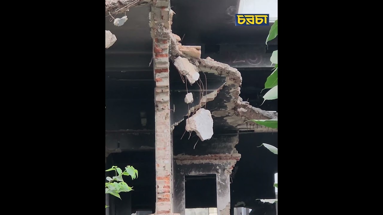 ধানমন্ডি ৩২-এ যাদের ছবি টাঙানো হলো