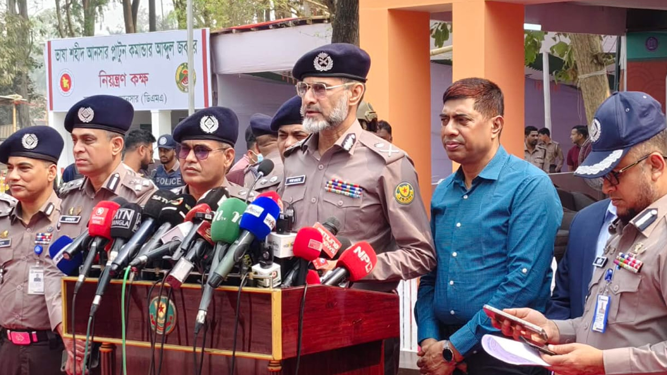 বইমেলাকে কেন্দ্র করে নাশকতার আশঙ্কা নেই: ডিএমপি