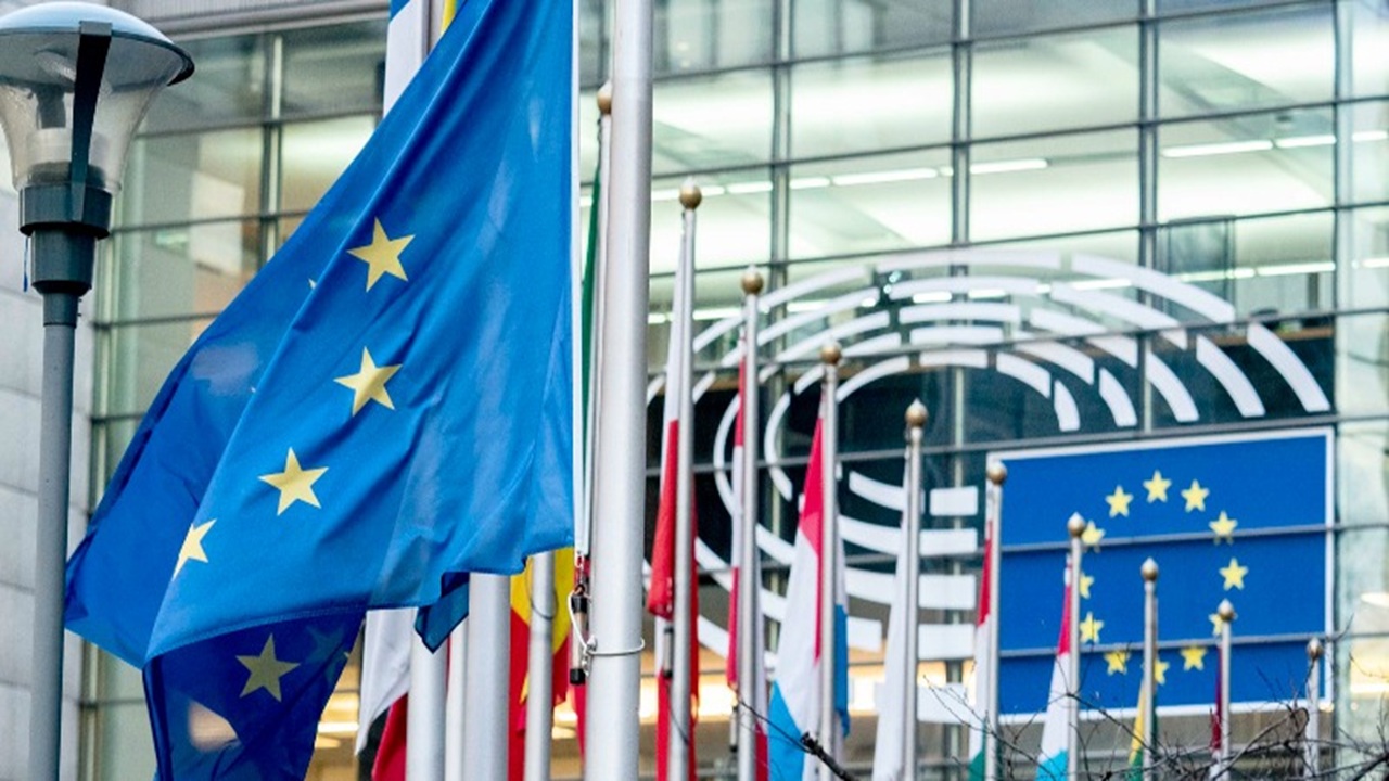 ইইউ পার্লামেন্ট কী, এর গুরুত্ব কতটা