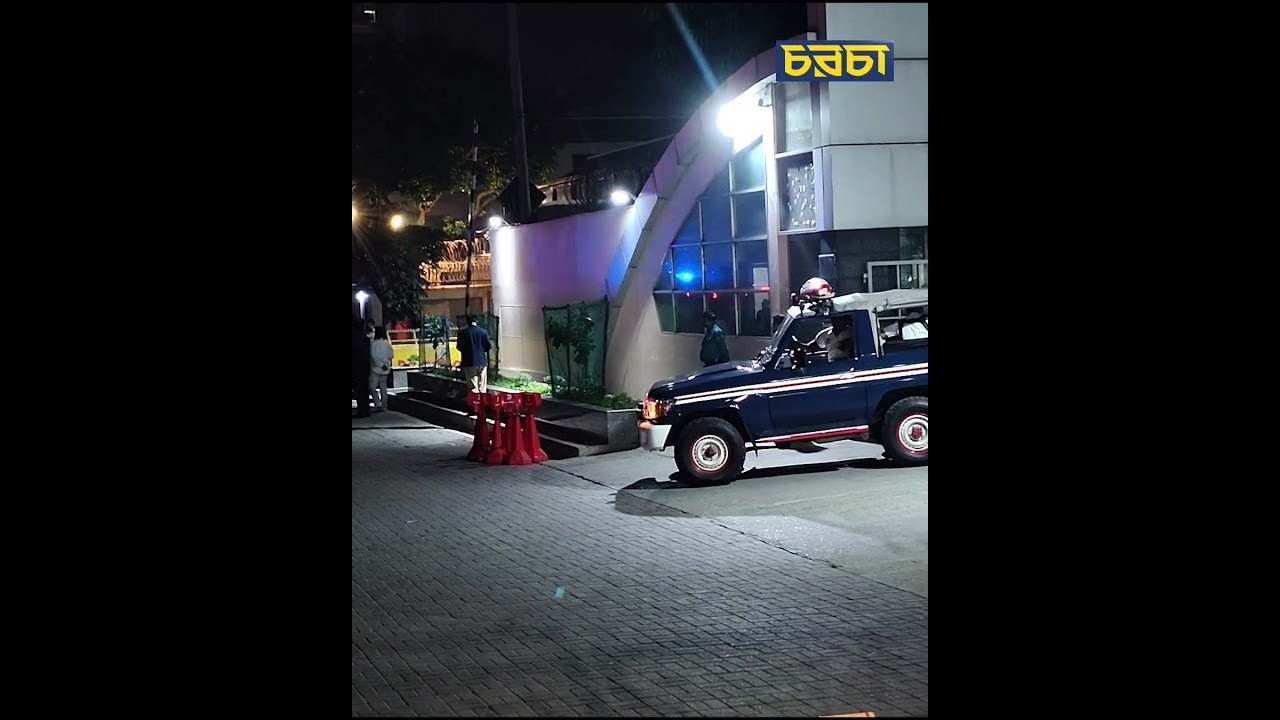 খালেদা জিয়াকে দেখতে তিন বাহিনী প্রধান হাসপাতালে