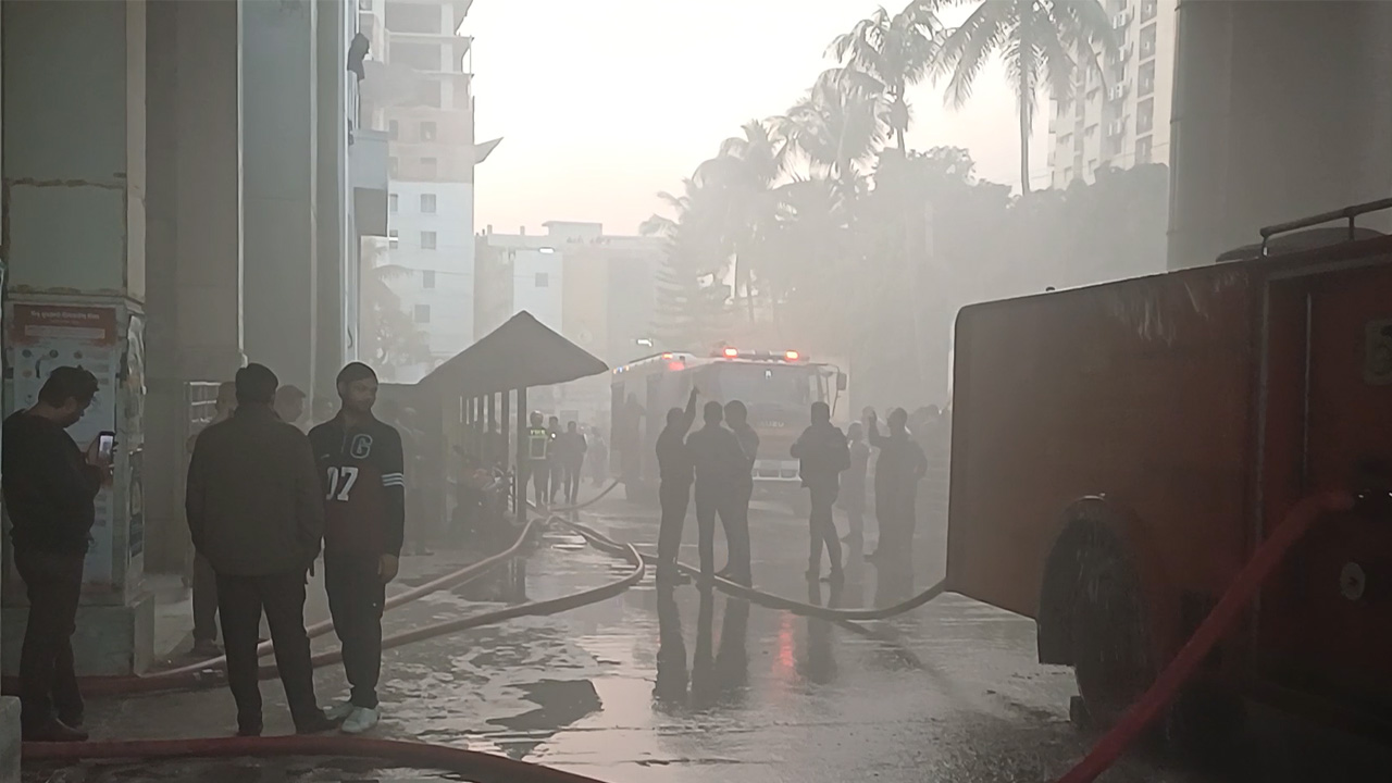 ময়মনসিংহ মেডিকেল কলেজ হাসপাতালে আগুন