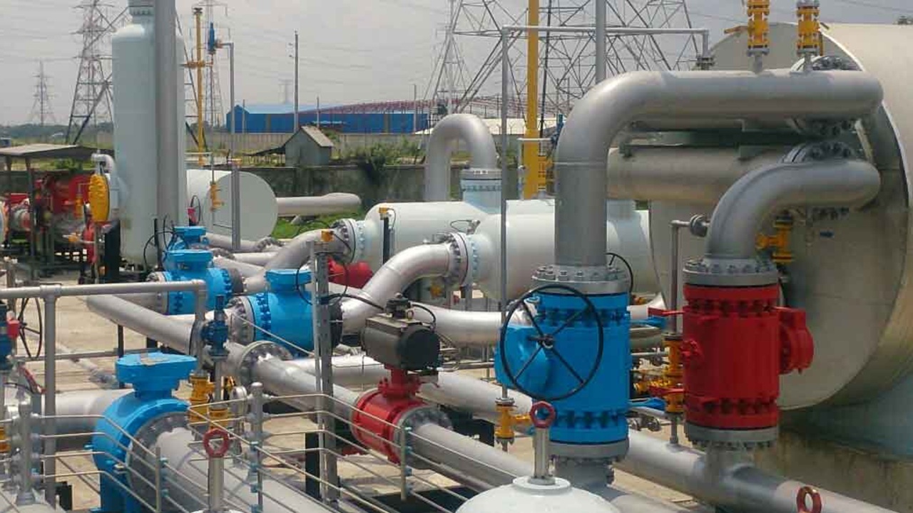 মিলছে না গ্যাস, সংকট যাবে কবে জানে না কেউ