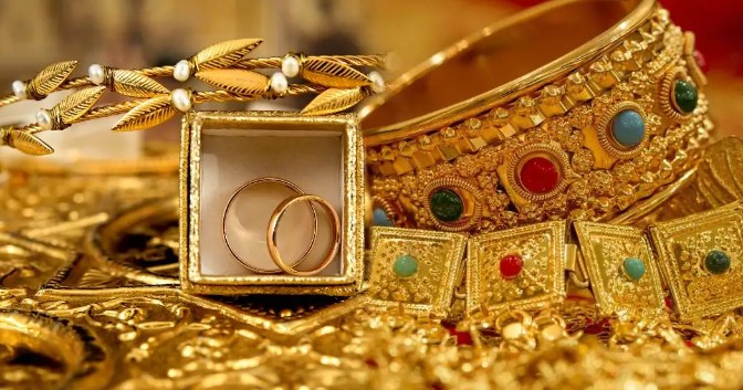 ফের বাড়ল স্বর্ণের দাম বুধবার থেকে কার্যকর