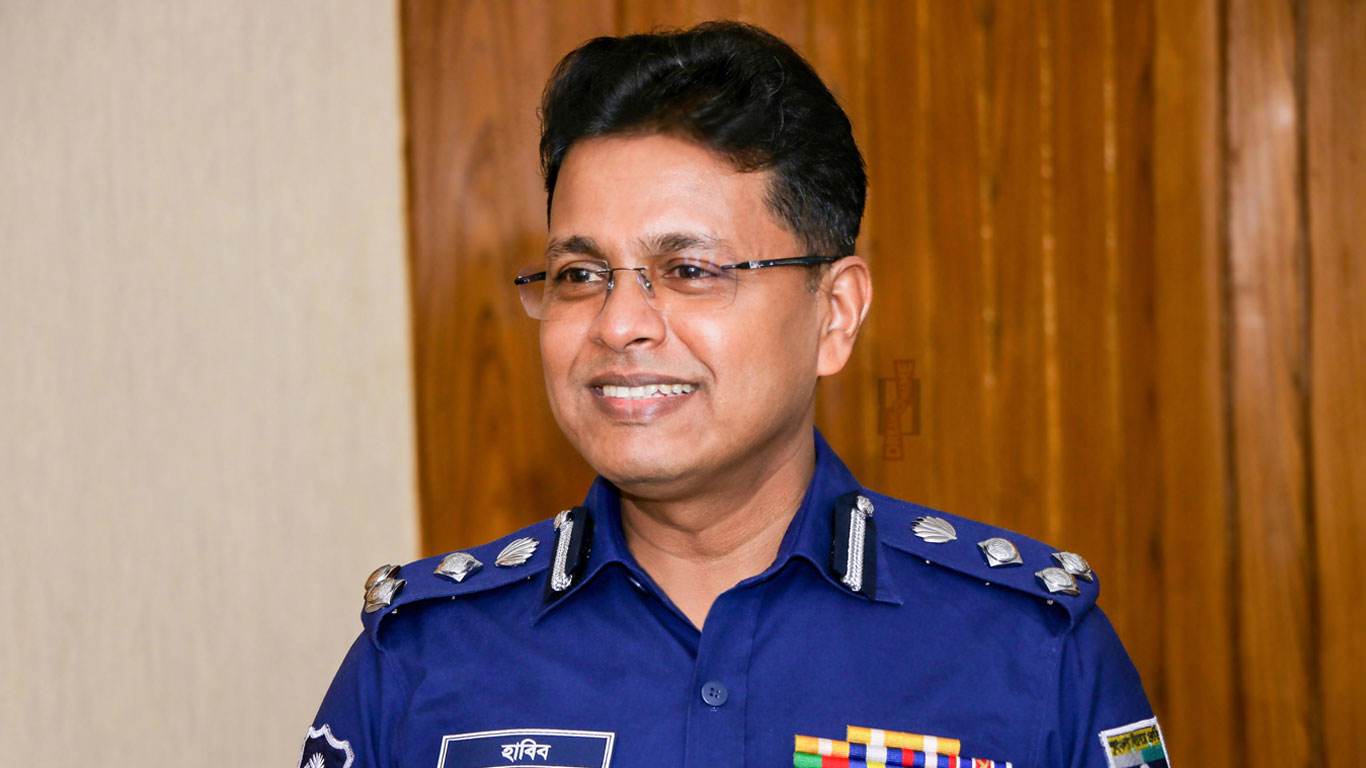 সাবেক ডিএমপি কমিশনার হাবিবসহ ৩ পুলিশ কর্মকর্তার মৃত্যুদণ্ড