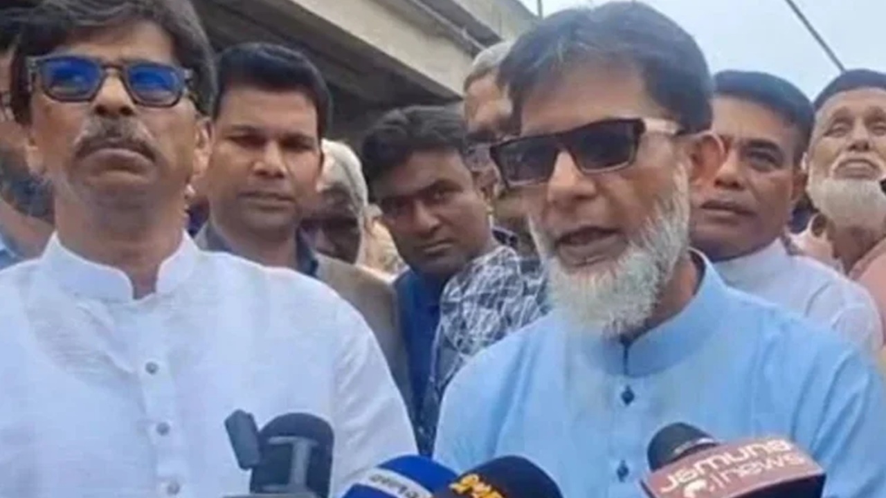 কুমিল্লা ট্রেন-বাস দুর্ঘটনা: নিহতদের পরিবারকে এক লাখ টাকা ক্ষতিপূরণ