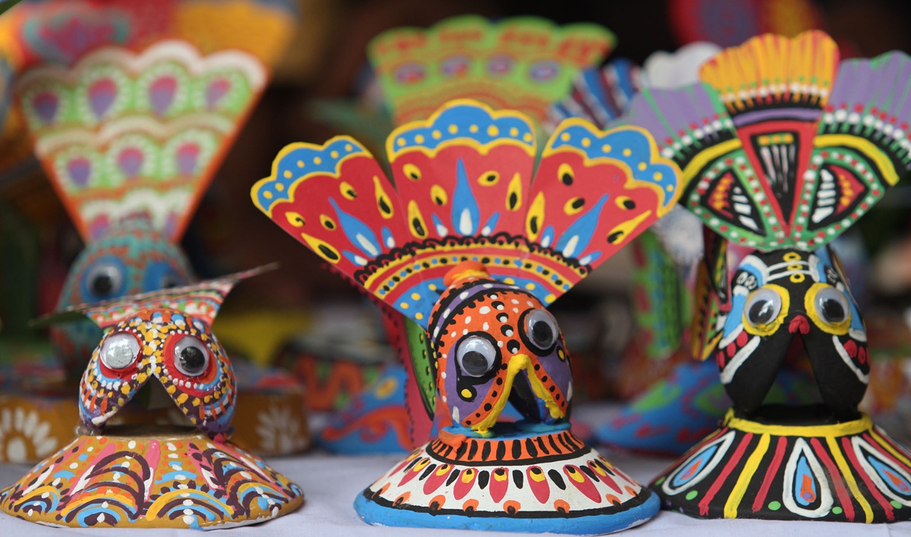 ‘মঙ্গল-আনন্দ-বৈশাখী শোভাযাত্রা’–উৎসবে রাষ্ট্রের খবরদারি