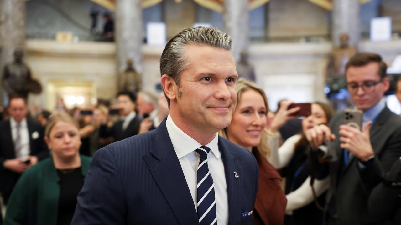 ইরানকে কখনো পরমাণু অস্ত্র বানাতে দেব না: মার্কিন প্রতিরক্ষামন্ত্রী