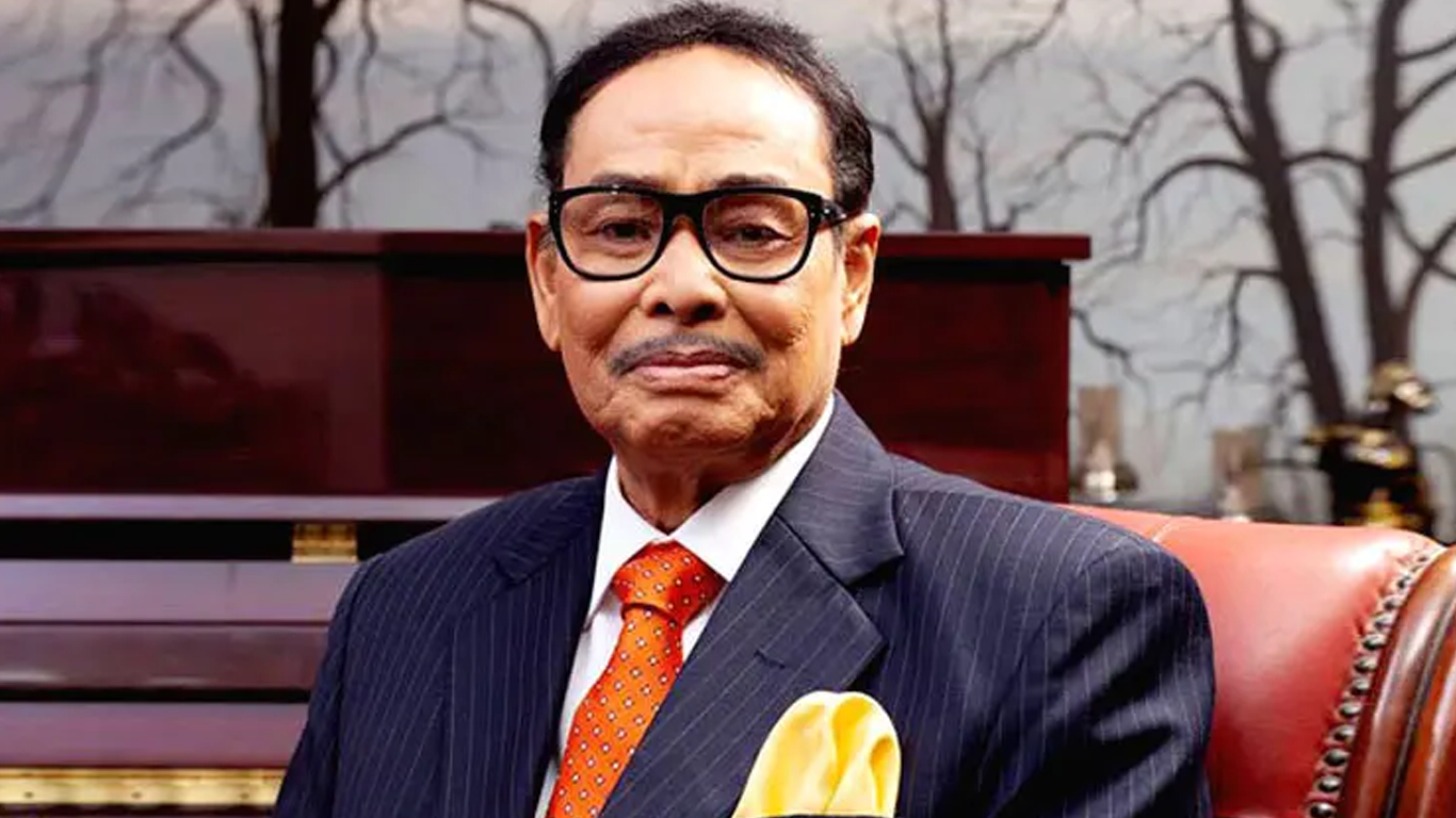 এইচ এম এরশাদ। ফাইল ছবি