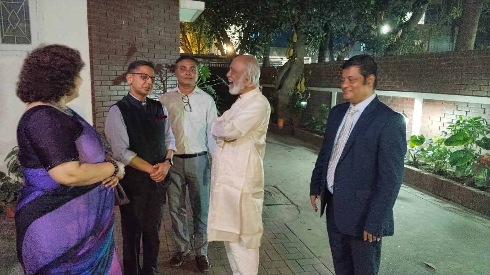 ড. মঈন খানের বাসায় যুক্তরাষ্ট্র-ভারতসহ ৭ দেশের রাষ্ট্রদূতের নৈশভোজ