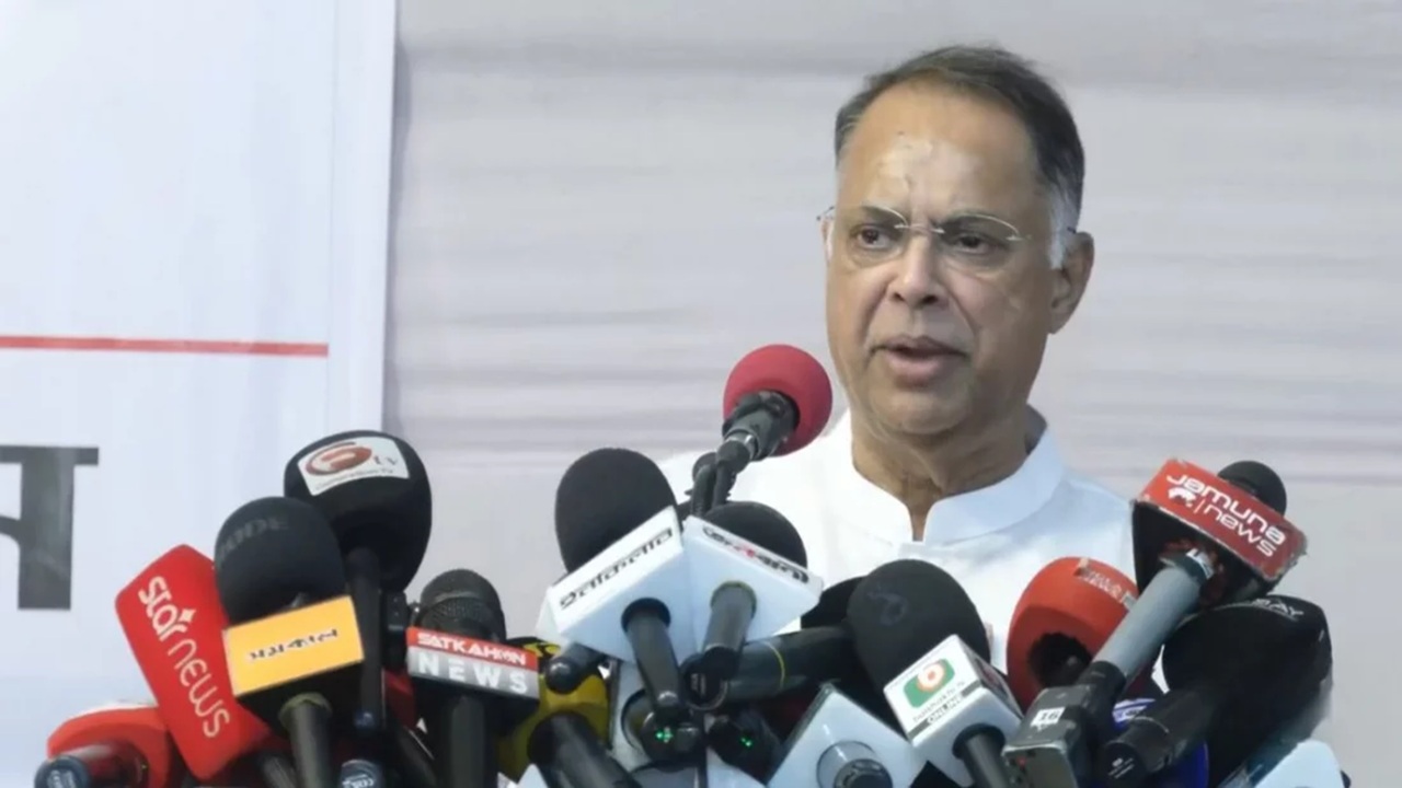 বিদ্যুৎ, জ্বালানি ও খনিজ সম্পদ মন্ত্রী ইকবাল হাসান মাহমুদ টুকু। ছবি: সংগৃহীত