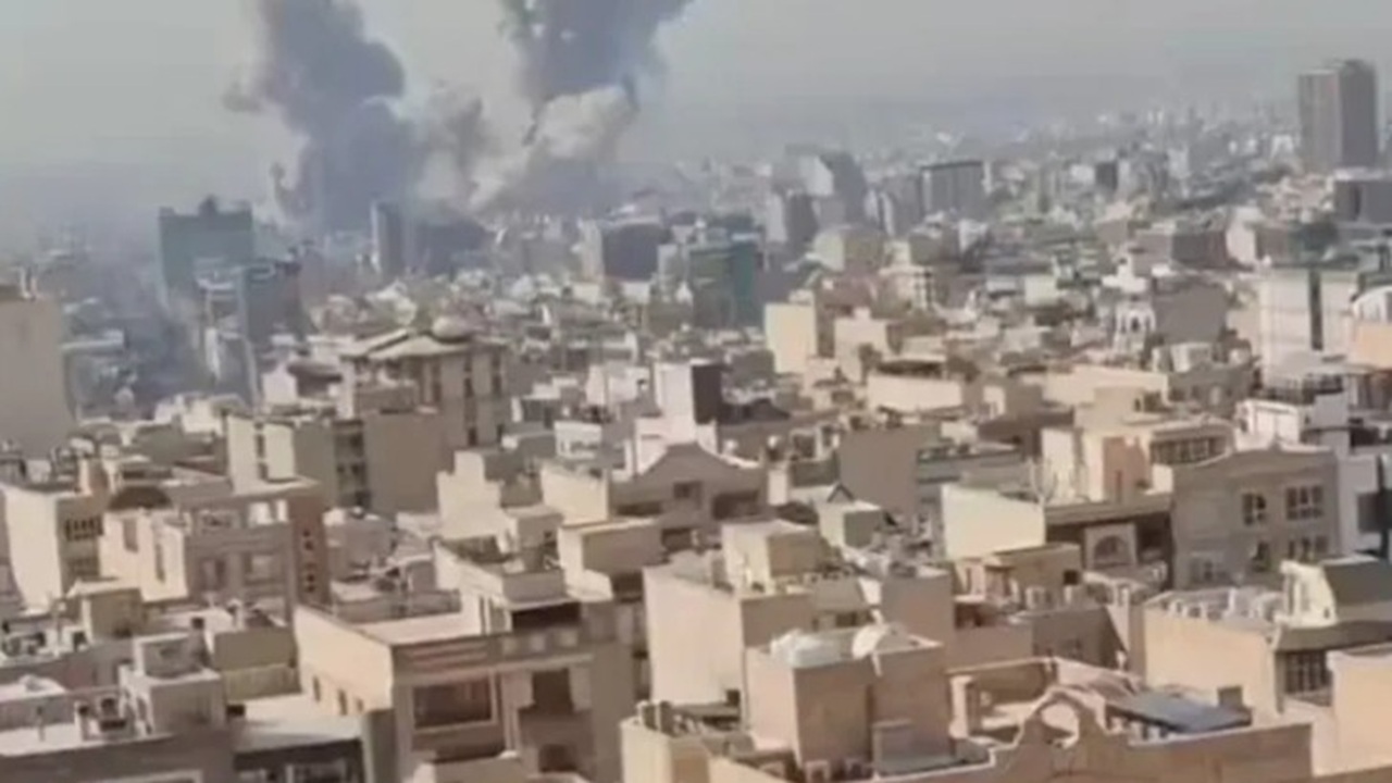 ইরানে হামলা শুরু করেছে আমেরিকা-ইসরায়েল