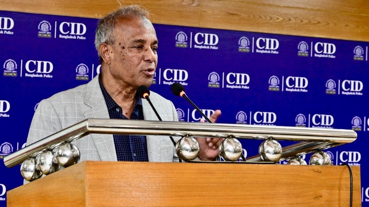 নির্বাচনী কেন্দ্রে থাকবে ড্রোন, ডগ স্কোয়াড : স্বরাষ্ট্র উপদেষ্টা