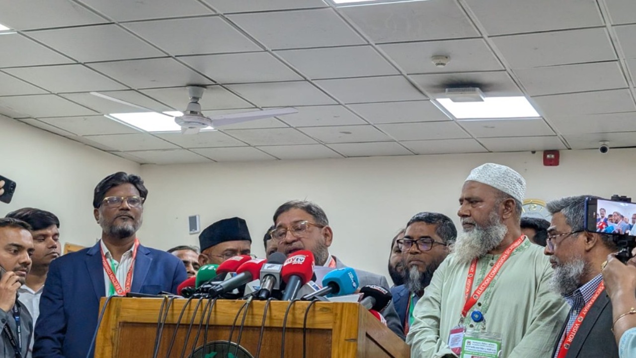 কয়েকটি ভোটকেন্দ্রে নির্বাচন স্থগিত চাইল জামায়াত