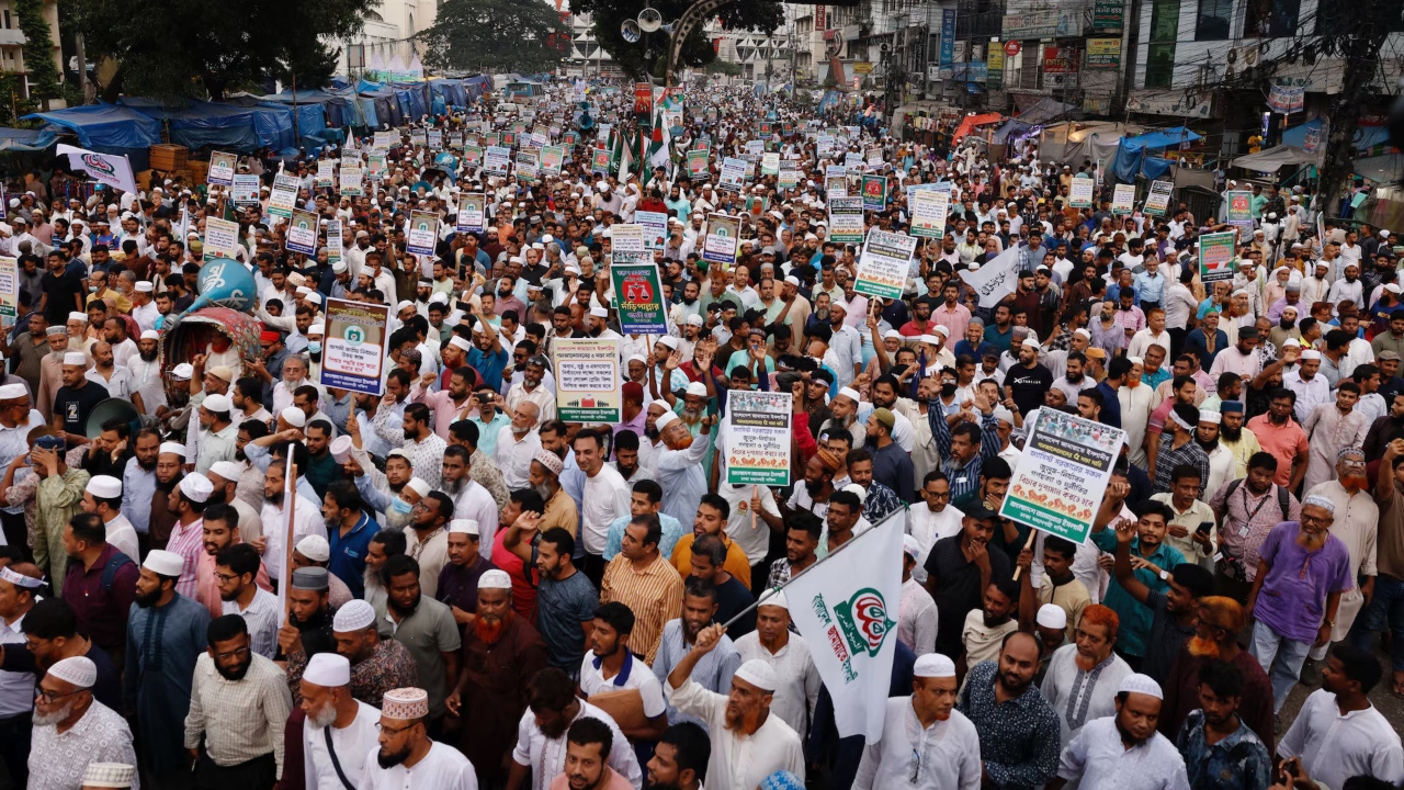 সীমান্তের রাজনীতি ও নাগরিকত্বের টানাপোড়েন