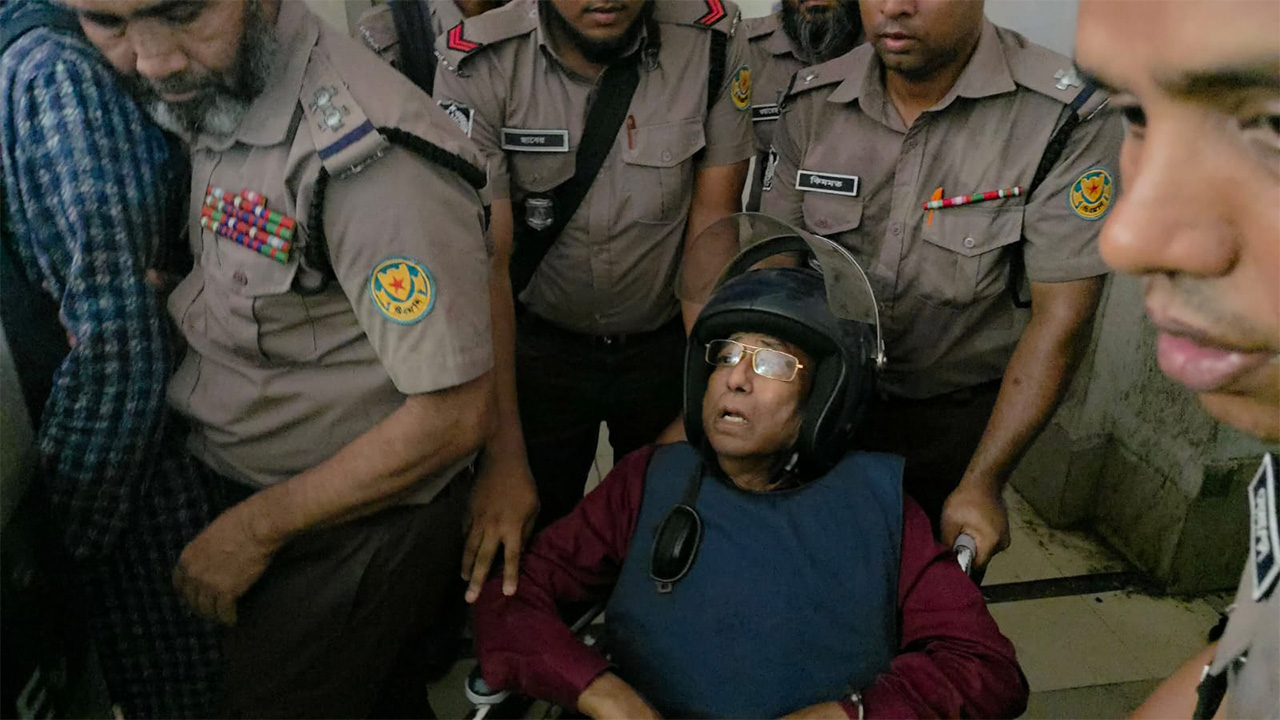 সাংবাদিক আজাহার আলী সন্ত্রাস বিরোধী আইনে ফের গ্রেপ্তার