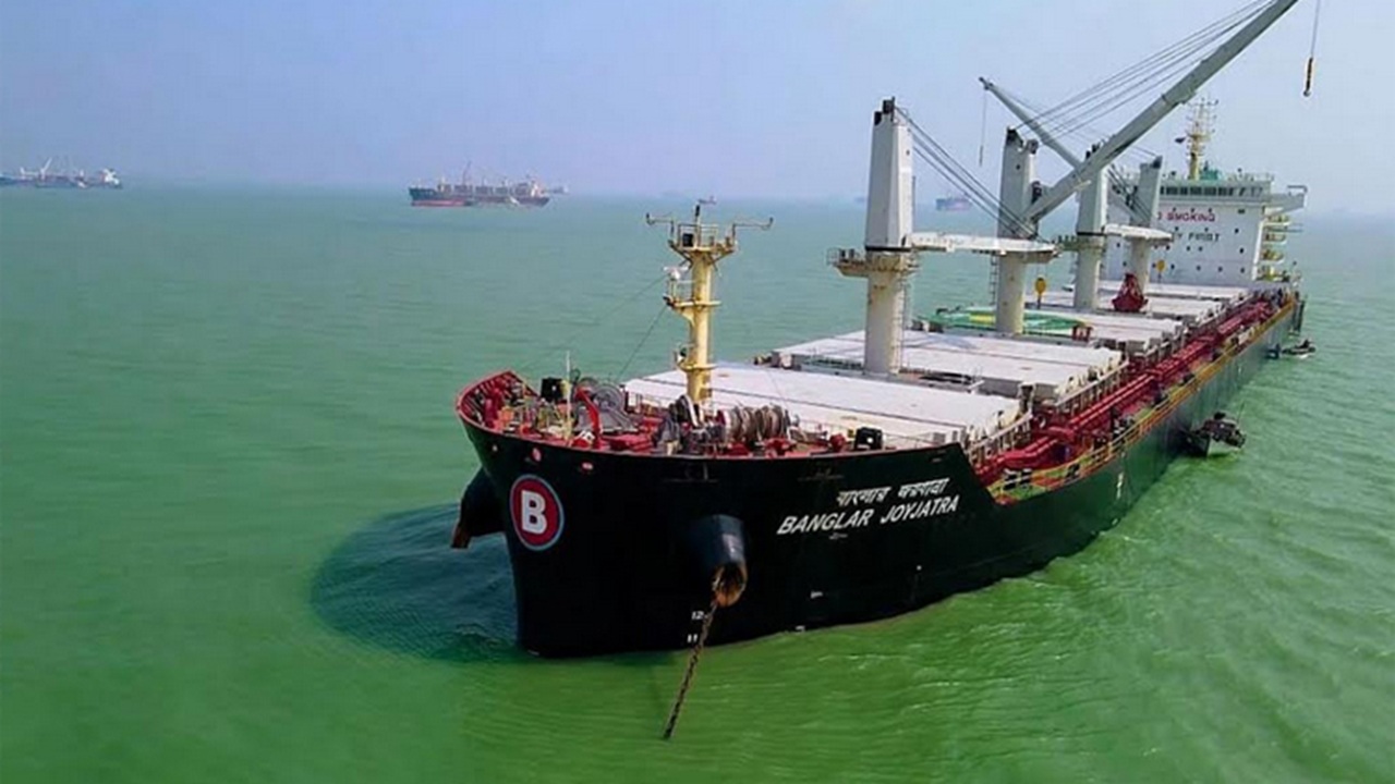 হরমুজ অতিক্রম করতে না পারা ‘বাংলার জয়যাত্রা’ নিয়ে কী ভাবছে সরকার