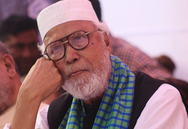 টাঙ্গাইলে কাদের সিদ্দিকীর বাড়িতে হামলা-ভাঙচুর