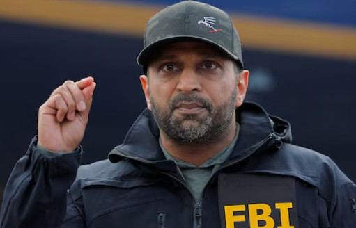 মদ্যপ থাকার অভিযোগ, খাদের কিনারায় এফবিআইপ্রধান?