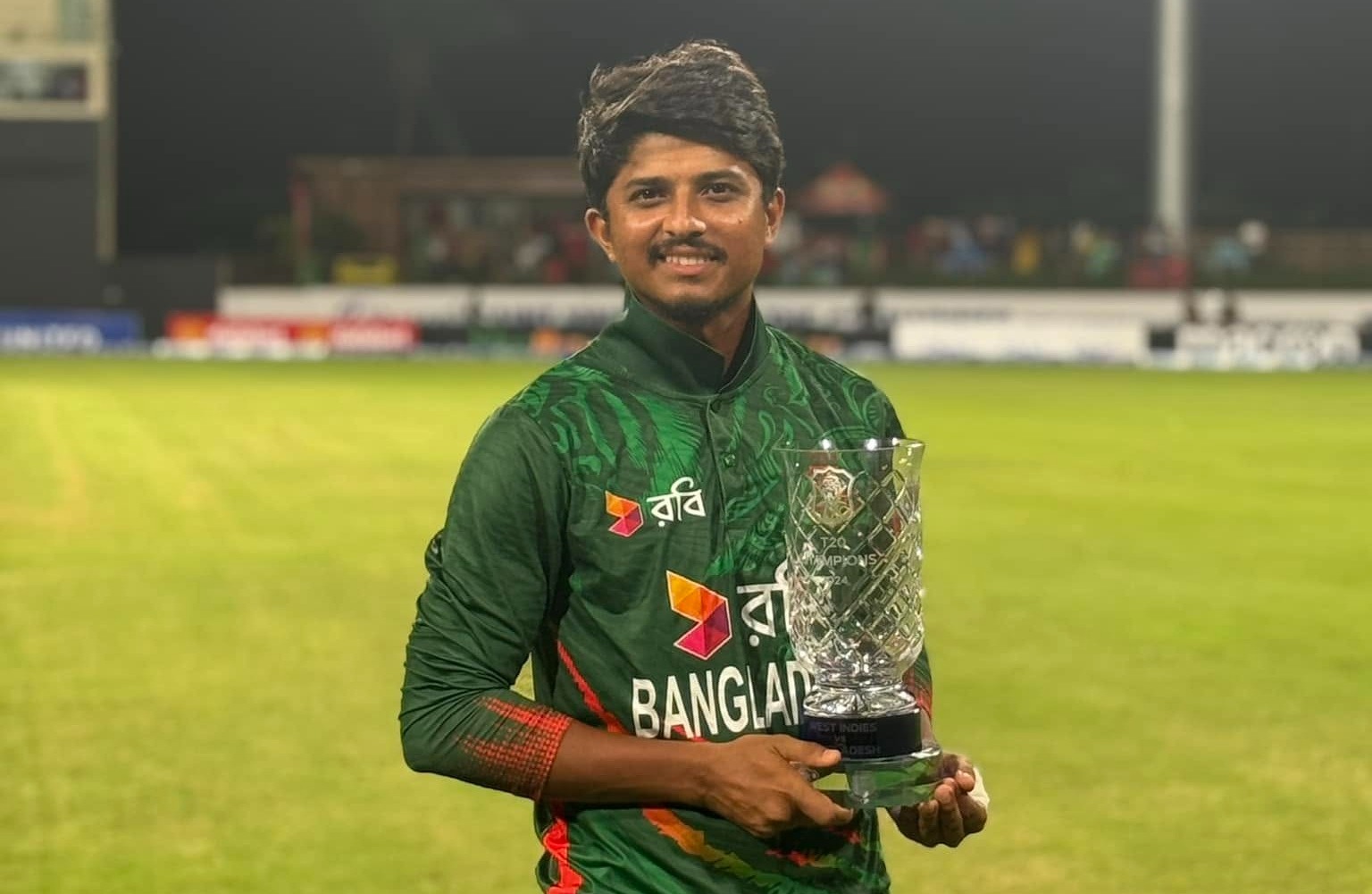 ১৯ মাস পর ওয়ানডেতে শেখ মাহেদি